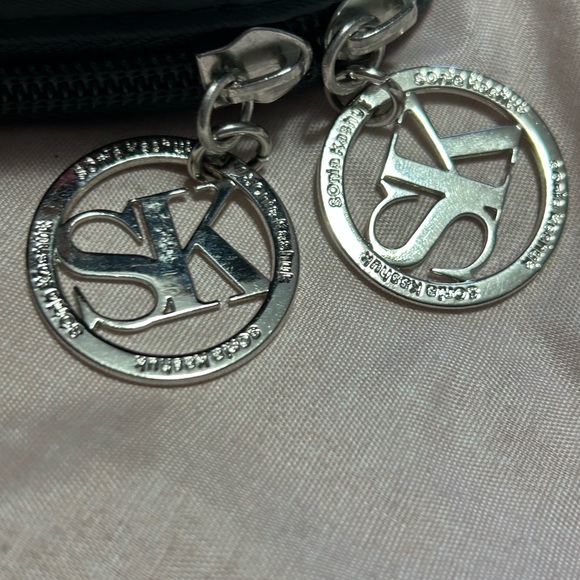 Sonia Kashuk Black and Pink Polka Dot Cosmetic Bag NWOT - Picture 4 of 7